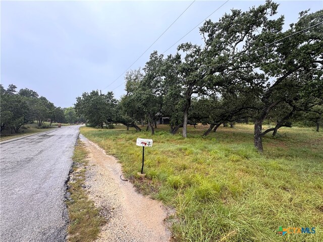 1220 Lakeside E Dr, Canyon Lake, TX 78133