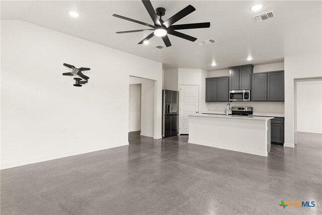 carpeted living room featuring lofted ceiling and ceiling fan