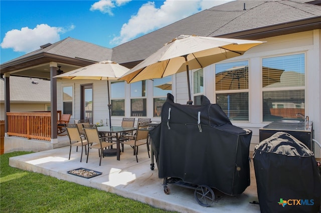 10259 Juniper Oaks, Boerne, TX 78006 - view of patio with grilling area