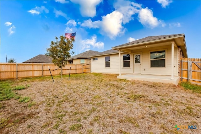 9019 Stonehollow Rd, Temple, TX 76502 - rear view of property with a patio