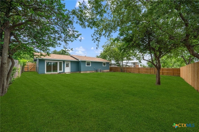 385 W Faust St, New Braunfels, TX 78130 - photo 23