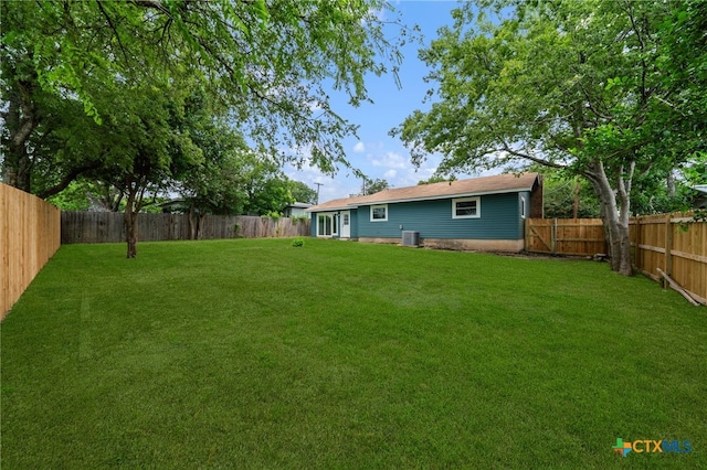 385 W Faust St, New Braunfels, TX 78130 - photo 25