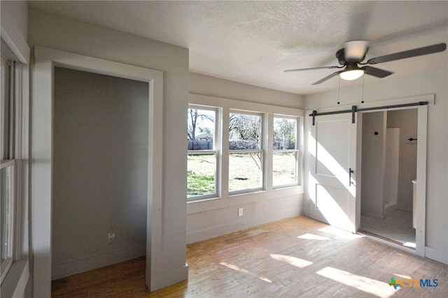 530 E Weinert St, Seguin, TX 78155 - photo 11