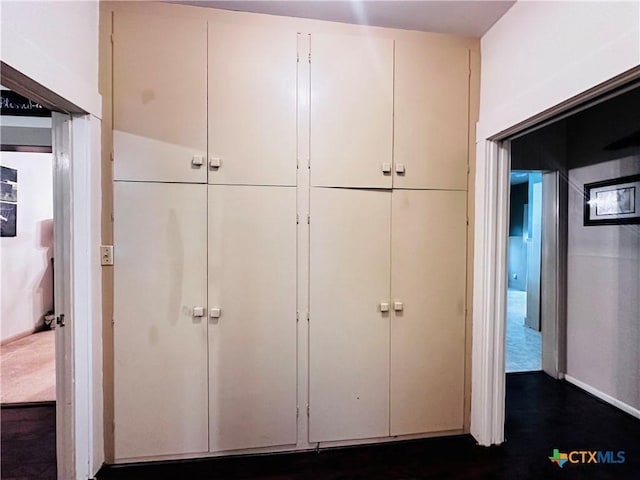 205 Coke St, Yoakum, TX 77995 - view of closet