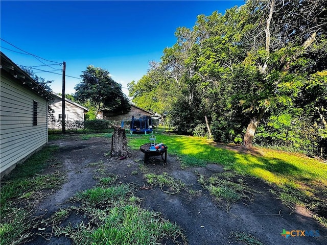 205 Coke St, Yoakum, TX 77995 - view of yard