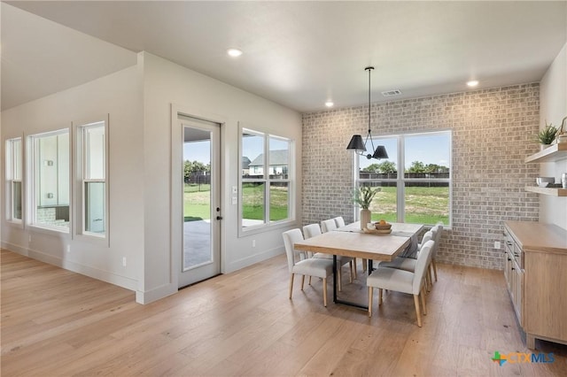 227 Glenview Cir, Belton, TX 76513 - dining area featuring light wood finished floors, baseboards, and recessed lighting
