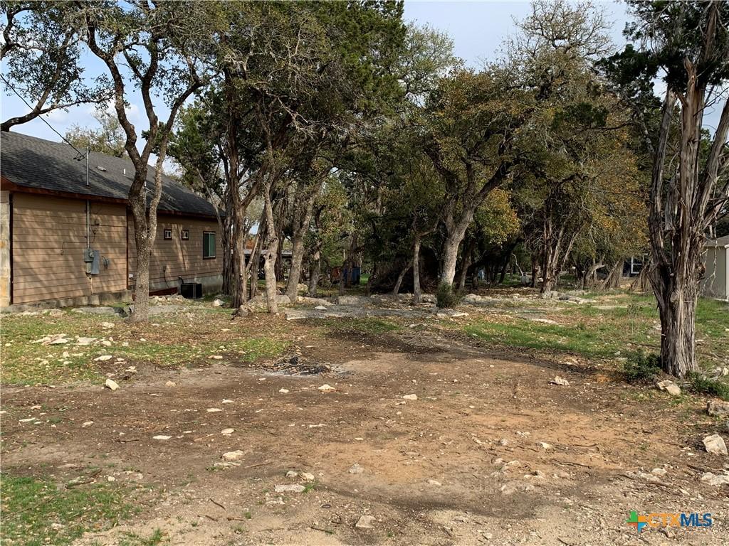 1915 Tanglewood Trl, Spring Branch, TX 78070 - photo 1