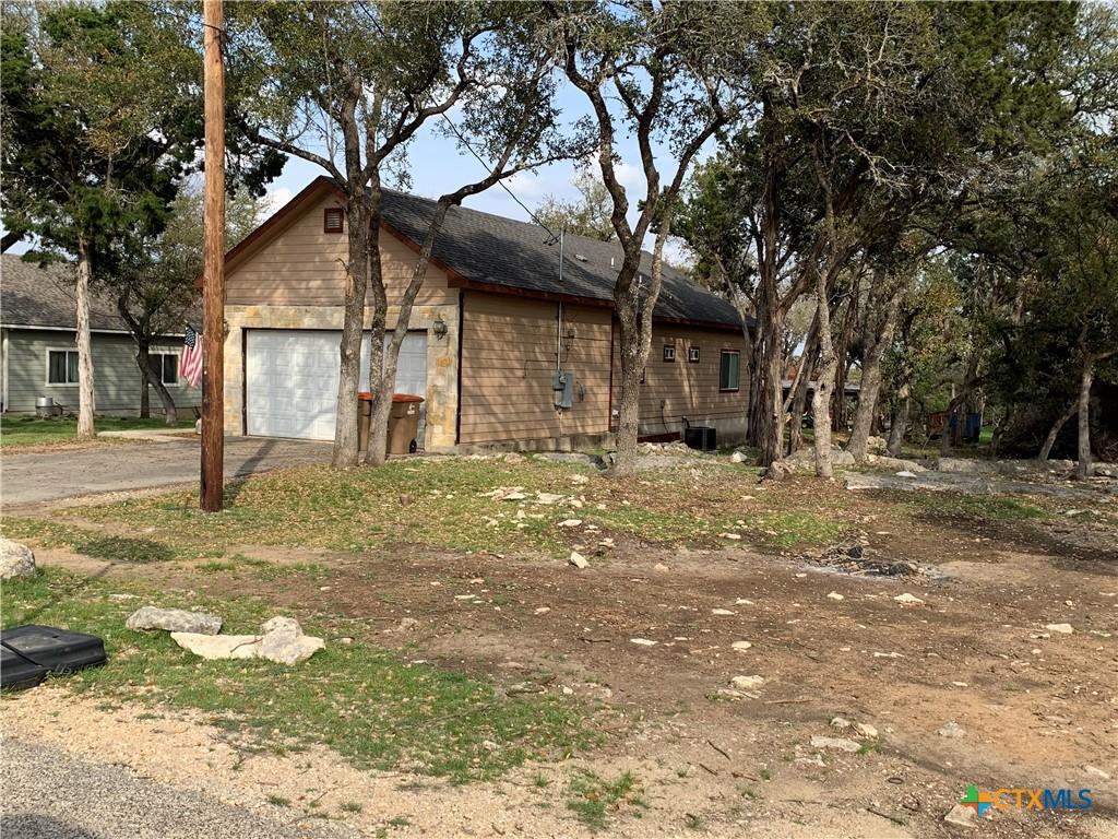 1915 Tanglewood Trl, Spring Branch, TX 78070 - photo 4