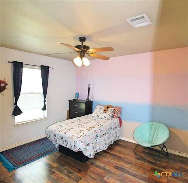 6704 Deorsam Loop, Killeen, TX 76542 - bedroom with wood finished floors, baseboards, and ceiling fan