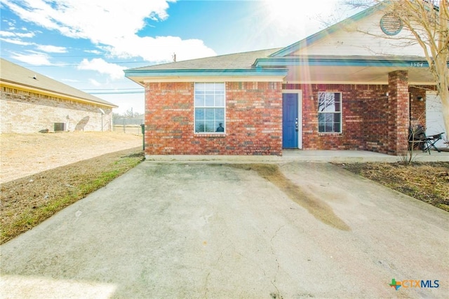 3504 Littleleaf Dr, Killeen, TX 76549 - view of front facade with brick siding
