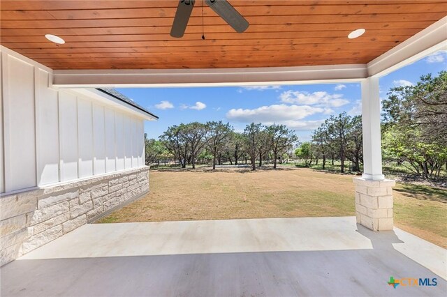 view of patio / terrace with ceiling fan