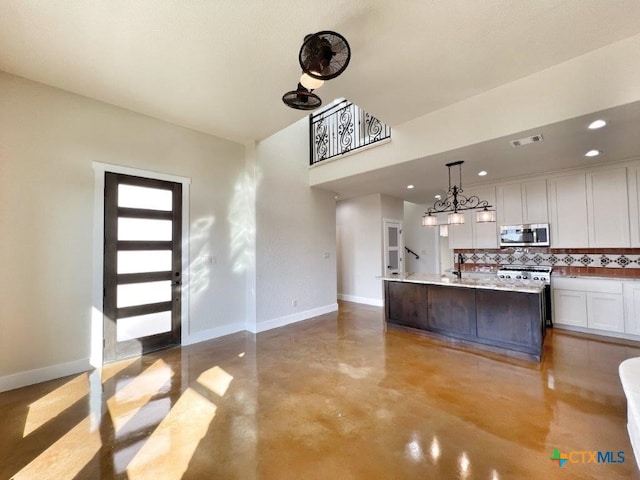 1690 Gruene Vineyard Xing, New Braunfels, TX 78130 - photo 3
