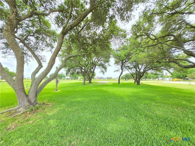 248 Stovall Dr, Palacios, TX 77465