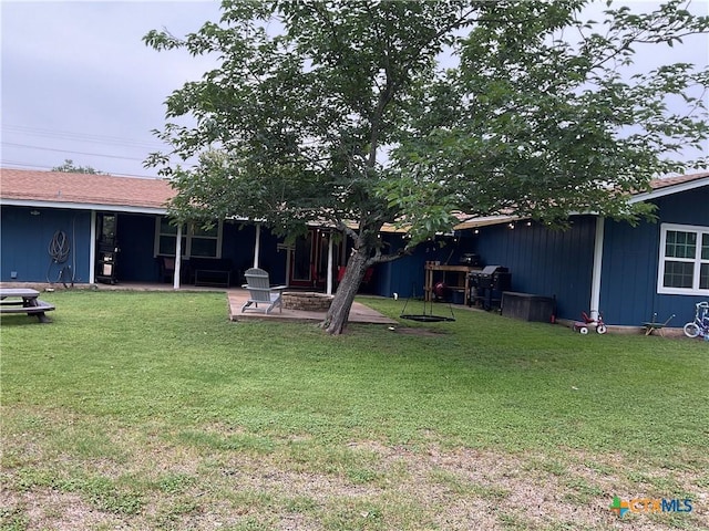 208 Old Fort Gates Rd, Gatesville, TX 76528 - view of grassy yard featuring a patio