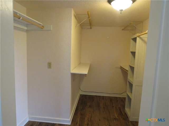 213 Tracy Ln, Victoria, TX 77904 - spacious closet featuring wood finished floors