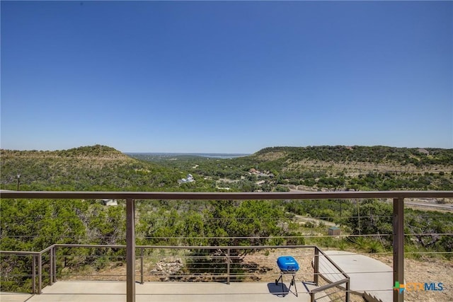 500 Naked Indian Trl, New Braunfels, TX 78132 - photo 4