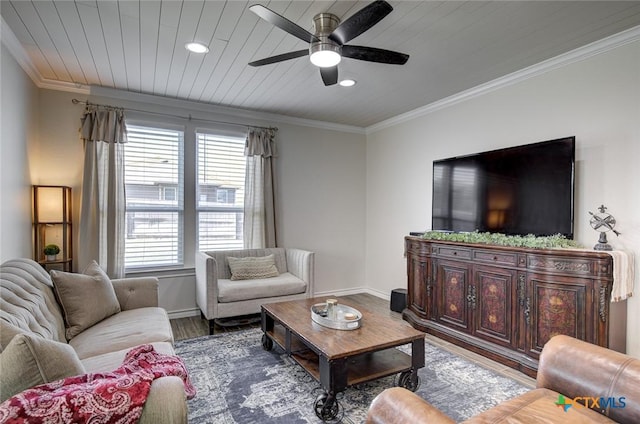 2844 Klein Way, New Braunfels, TX 78130 - living area featuring a ceiling fan, ornamental molding, wood finished floors, recessed lighting, and baseboards
