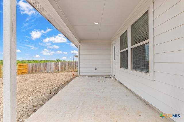 702 Stonevalley Rd, Temple, TX 76502 - view of patio / terrace