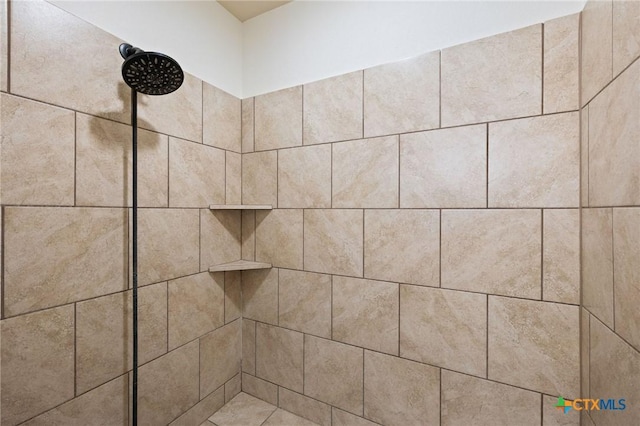 215 Maverick Cir, Horseshoe Bay, TX 78657 - bathroom view of a tile shower