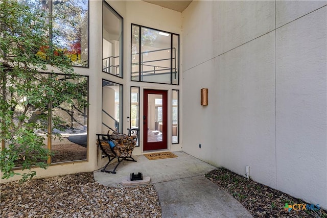 2701 Hillside Cir, New Braunfels, TX 78132 - entrance to property featuring stucco siding