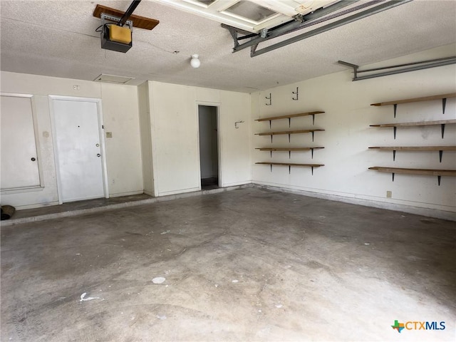 1804 Kingman Rd, Killeen, TX 76549 - garage featuring a garage door opener