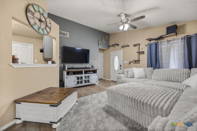 2601 Woodlands Dr, Killeen, TX 76549 - photo 6