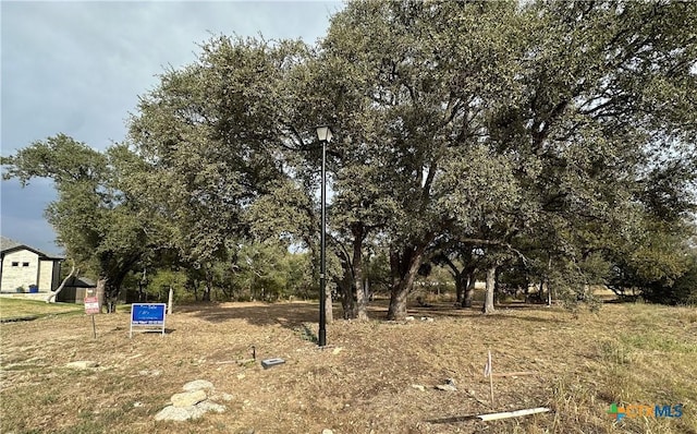 Listing photo 2 for 654 Creekside Dr, Belton TX 76513