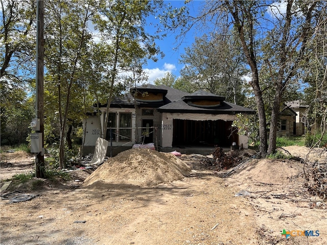 view of front of house