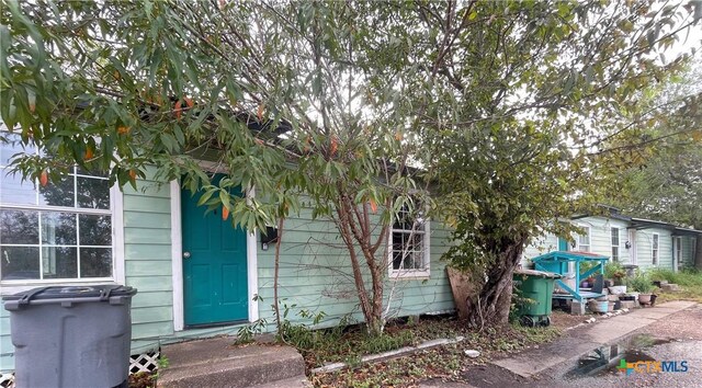 1605 E Goodwin Ave, Victoria, TX 77901 - photo 1
