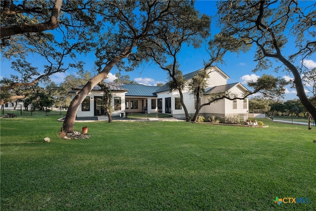 exterior space featuring a lawn