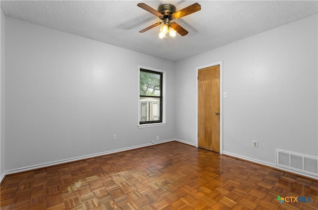 1606 Cedar Oaks Ln, Harker Heights, TX 76548 - spare room featuring a ceiling fan and a textured ceiling