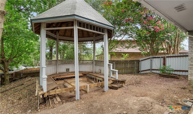 1606 Cedar Oaks Ln, Harker Heights, TX 76548 - fenced backyard featuring a gazebo