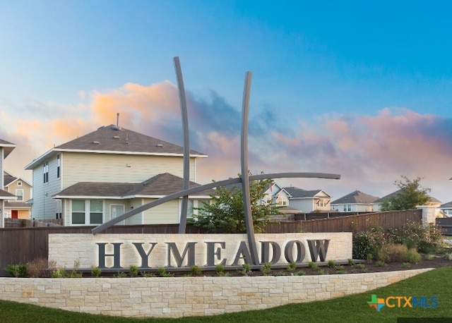 view of community / neighborhood sign