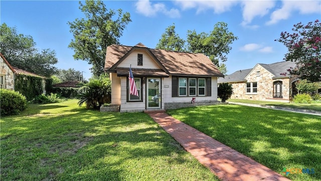 813 Bismark St, Seguin, TX 78155 - photo 2