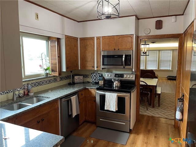 813 Bismark St, Seguin, TX 78155 - photo 8