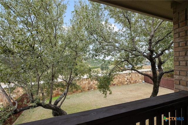 8113 Cannon Ct, Lago Vista, TX 78645 - view of yard