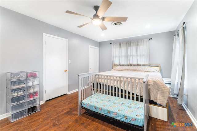 204 W Johnson St, Cuero, TX 77954 - bedroom featuring wood finished floors, ceiling fan, and recessed lighting