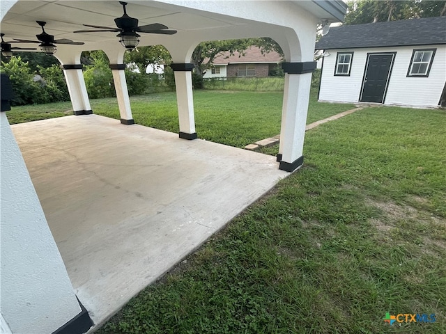 view of patio / terrace with ceiling fan