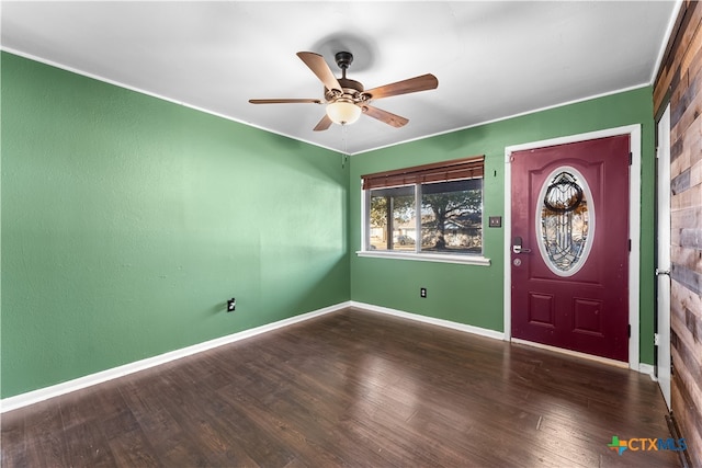 foyer with hardwood / wood-style floors and ceiling fan