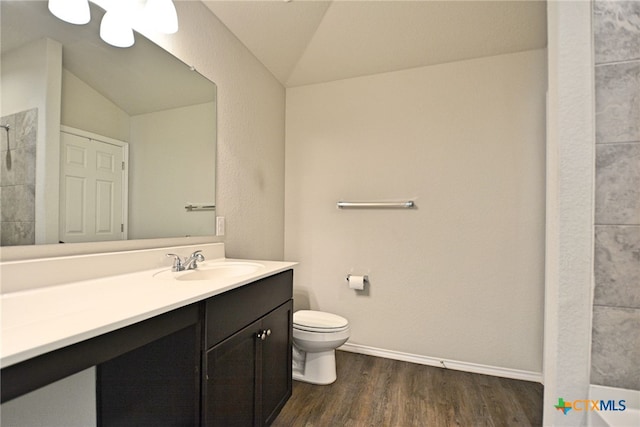 475 Autumn Leaf Dr, New Braunfels, TX 78130 - bathroom with wood finished floors, vanity, lofted ceiling, and a shower