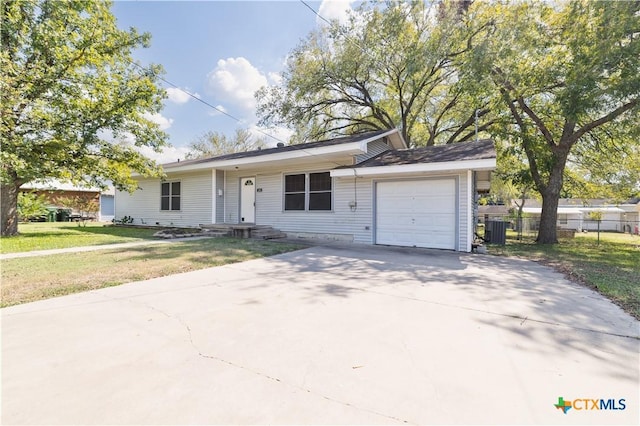 605 Beacon St, Cuero, TX 77954 - photo 2