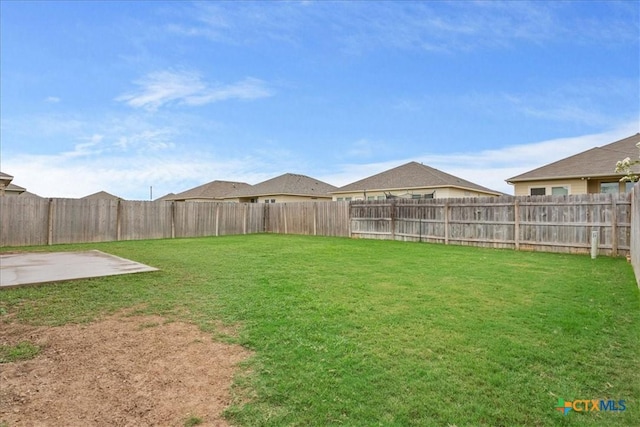 view of yard with a patio