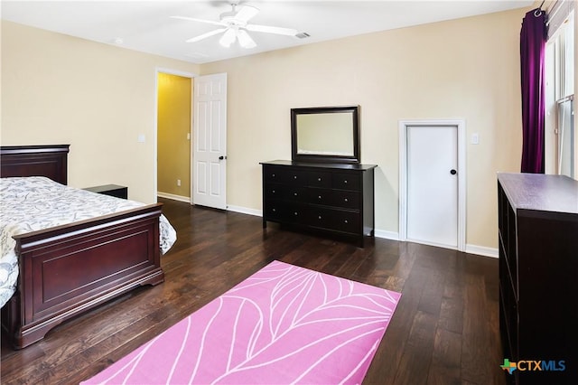 335 Mill Run, New Braunfels, TX 78132 - bedroom with wood-type flooring and a ceiling fan
