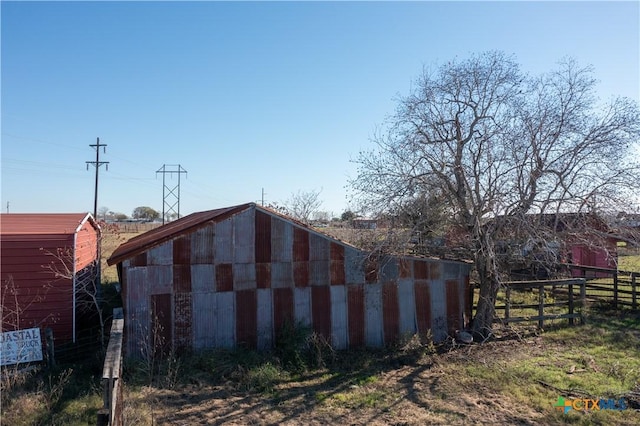 view of outbuilding