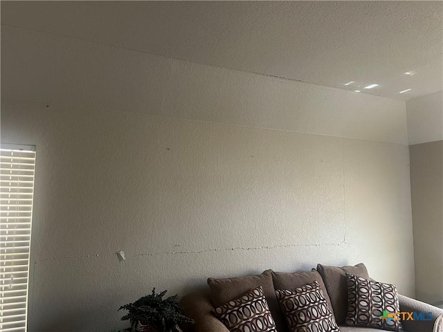 355 Primrose Way, New Braunfels, TX 78132 - view of unfurnished living room