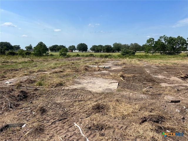 25027 N US Highway 77, Yoakum, TX 77995