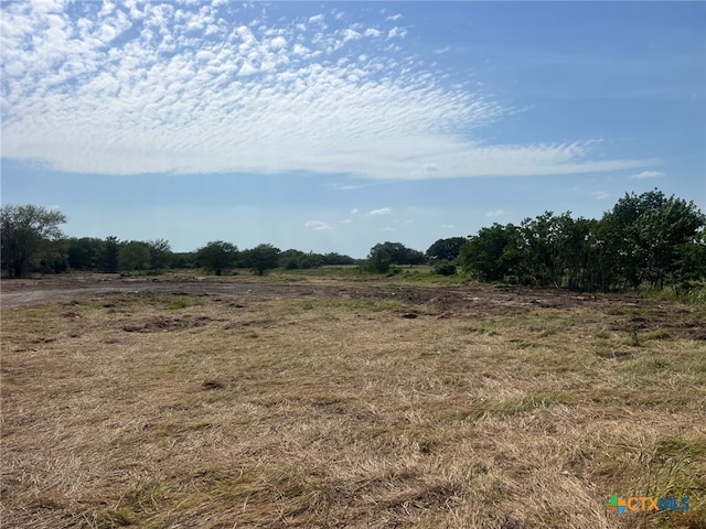 25027 N US Highway 77, Yoakum, TX 77995