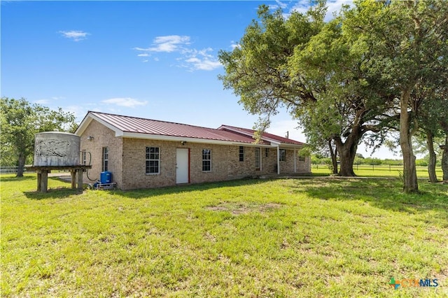 1033 Fm 1351, Goliad, TX 77963 - photo 23