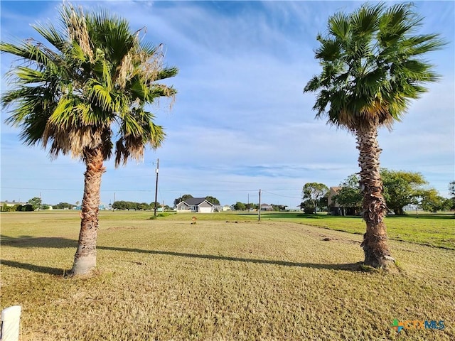 000 Mollnar Dr, Palacios, TX 77465