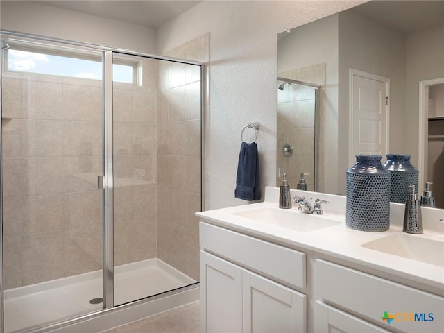 3076 Pike Dr, New Braunfels, TX 78130 - full bath with a shower stall and double vanity